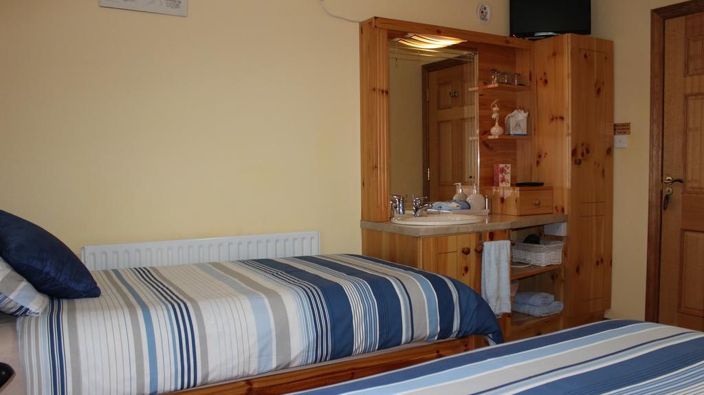 Atlantic Breeze Bed & Breakfast Keel  Rom bilde